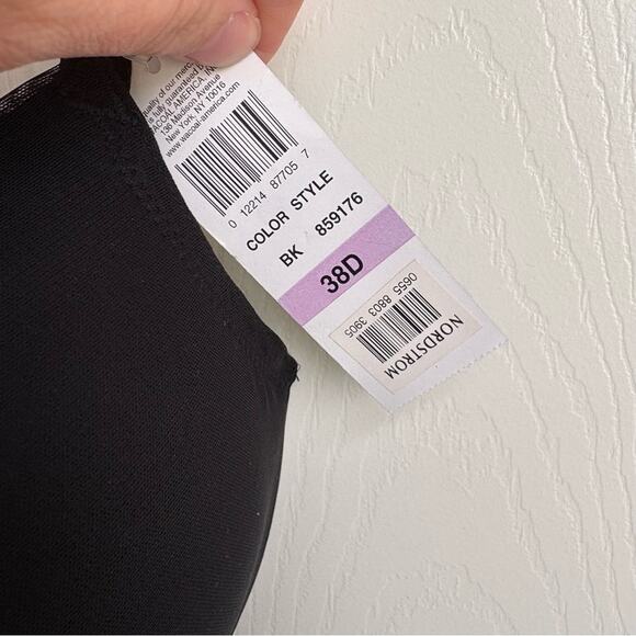 Wacoal Black Center Stage Cami Underwire Bra NWT - Picture 5 of 5